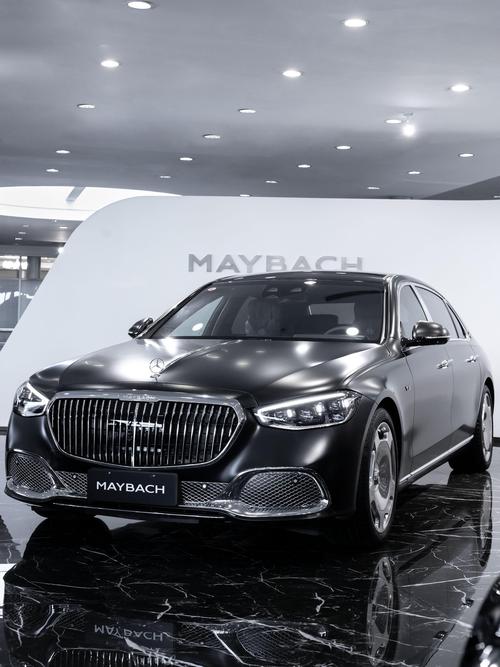 佛山218岚图汽车的售后服务让用户无忧出行，迈巴赫未来的豪华车趋势